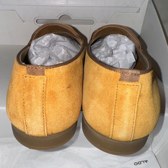 ALDO Brown-Yellow Tanned Suede Men’s Dress Shoes. No lace, slip on Dress Shoes. - Picture 3 of 8